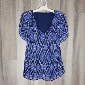 🛍Talbots Womens Med Ikat Tie Neck Blouse Blue Diamond Lined Lightweight Flutter